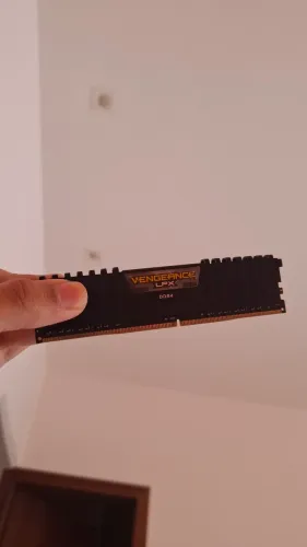 Memória RAM 4gb DDR4