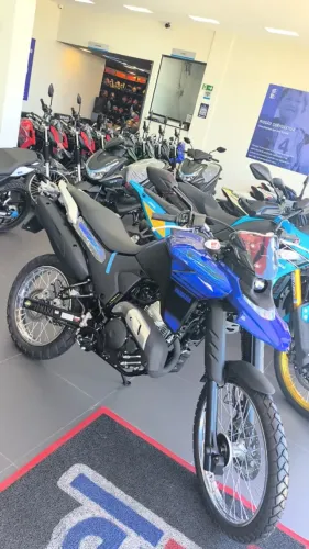 Yamaha XTZ 250 Lander Connected 2026