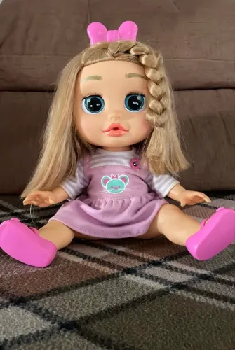 Boneca baby wow cresce cabelo