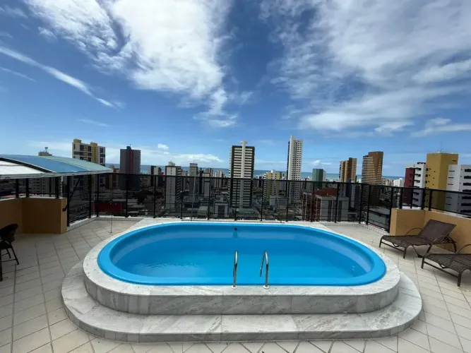 Apartamento Andar Alto em Manaíra