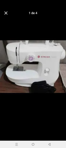 Máquina de costura Singer M1605
