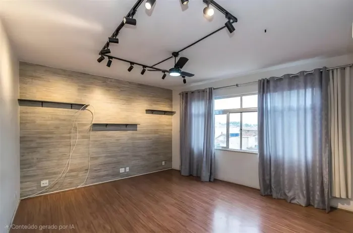 APARTAMENTO À VENDA EM RAMOS COM 2 DORMITORIOS, C/ DEPENDÊNCIA.