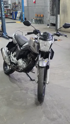 Vendo Fan 160 prata 2022/2023
