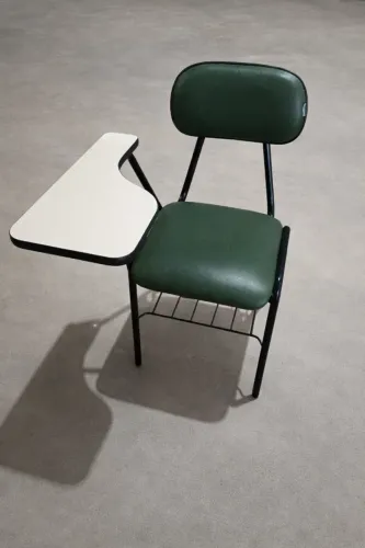 Cadeira Escolar Universitária com Prancheta | Faculdade Curso Igreja Escritório