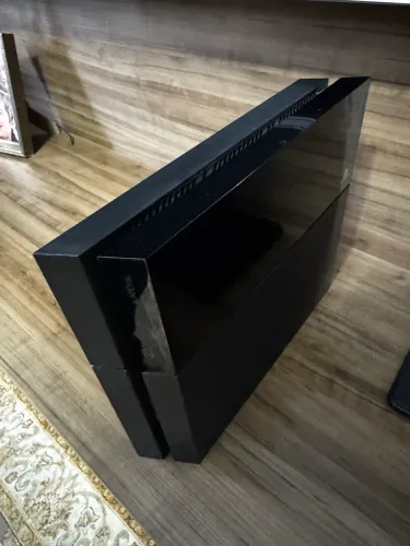 PlayStation 4 fat 