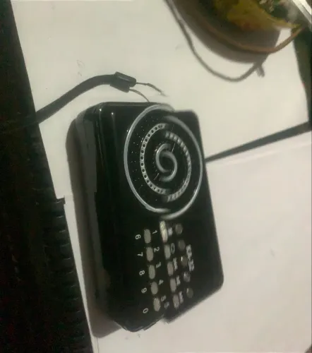 rádio portátil digital Kapbom KA-32