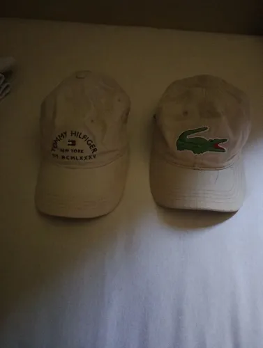 Kit Premium dois bonés Tommy Hilfiger + Lacoste big croc