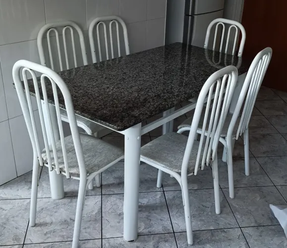 Mesa 6 cadeiras