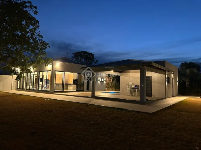 Casa em Condomínio Fechado em Funilândia! Lote de 2.000 m²