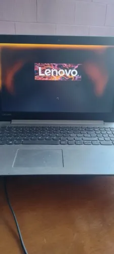 Notebook Lenovo (VENDA URGENTE POR MOTIVO DE DÍVIDAS A QUITAR)