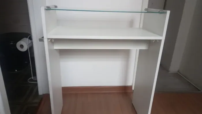 MESA PARA MANICURE BRANCA