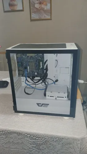 Vendo Pc de mesa para trabalho intel celeron 8gb ram 500gb de armazenamento Windows 10 Pro