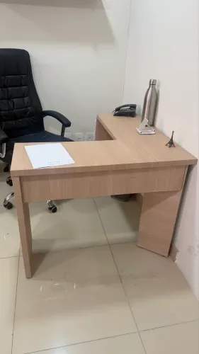 03 Mesas para escritório