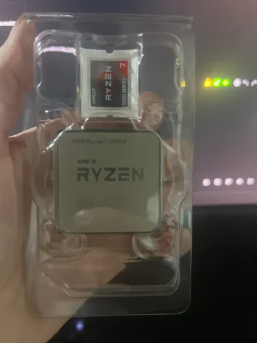 RYZEN 7 5700x