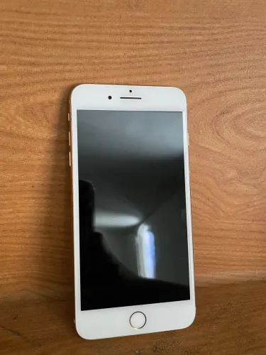 iPhone 8 Plus
