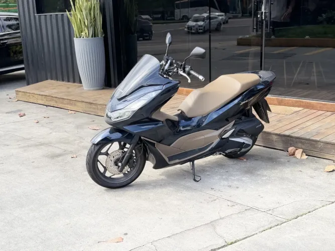 Honda Pcx 160 dlx abs 2025