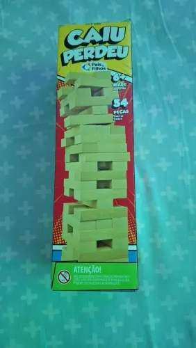 Brinquedo Caiu perdeu 