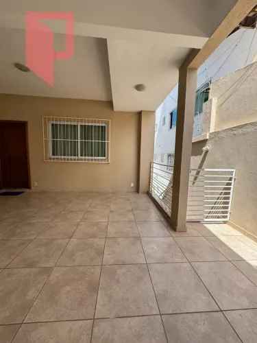 Casa de 2 quartos e 1 vaga para alugar no Caiçaras, Belo Horizonte, MG