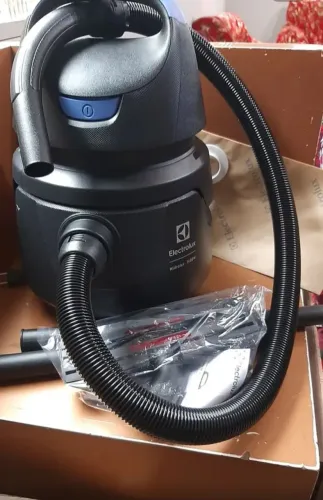 Aspirador electrolux 1400w zerado