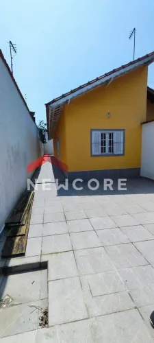 Casa em RUA TRIESSE - Agenor de Campos - Mongaguá/SP