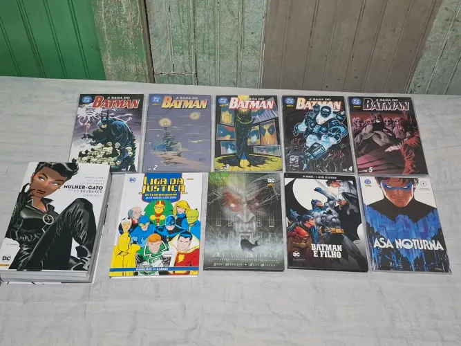 Coleção HQs Batman e DC - Lote Completo + Omnibus Mulher-Gato