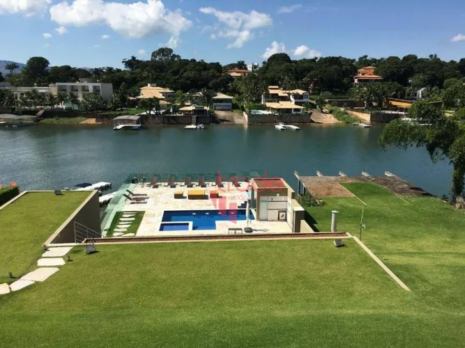 Casa com 6 dormitórios à venda, 599 m² por R$ 4.200.000,00 - Escarpas Do Lago - Capitólio/