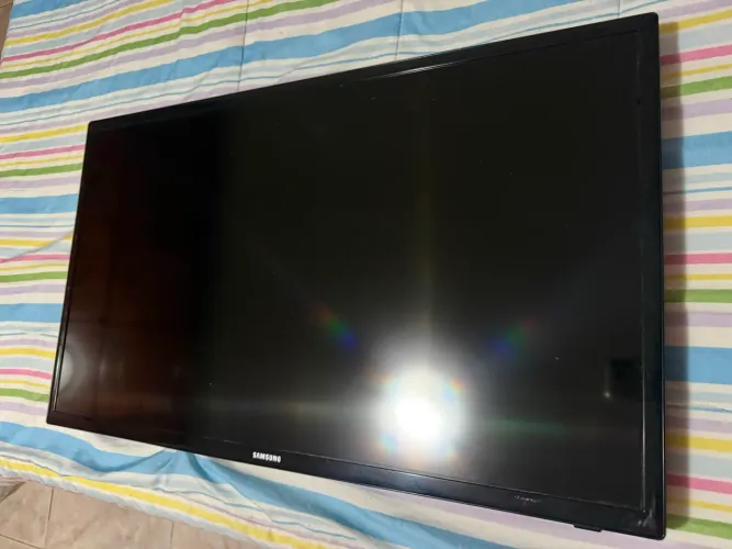 TV Samsung 32 polegadas - Para conserto ou retirada de peças