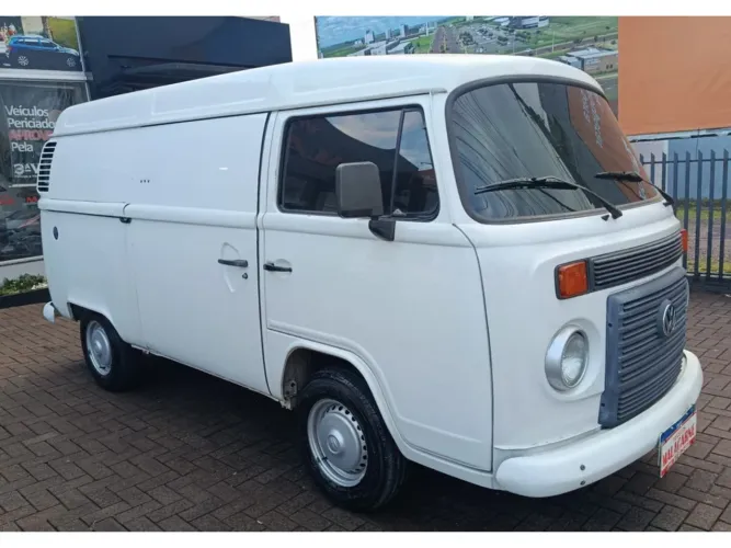 Volkswagen Kombi Furgão 1.4 MI Total Flex 8V 2014