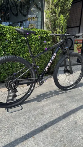 Bike aro 29 caloi explorer Sport IMPERDÍVEL!