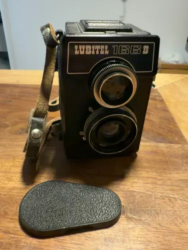 Câmera analógica Lubitel