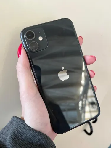 iPhone 11 - 128 GB - apenas venda