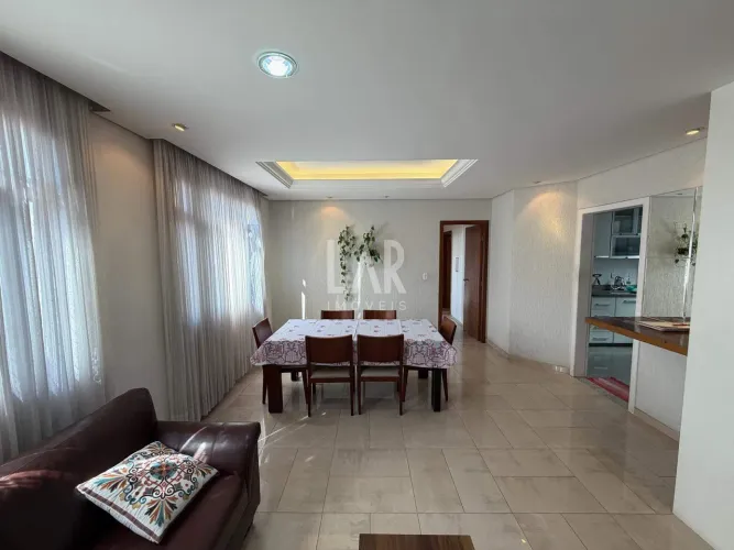 Apartamento à venda, 4 quartos, 1 suíte, 2 vagas, Coração Eucarístico - Belo Horizonte/MG