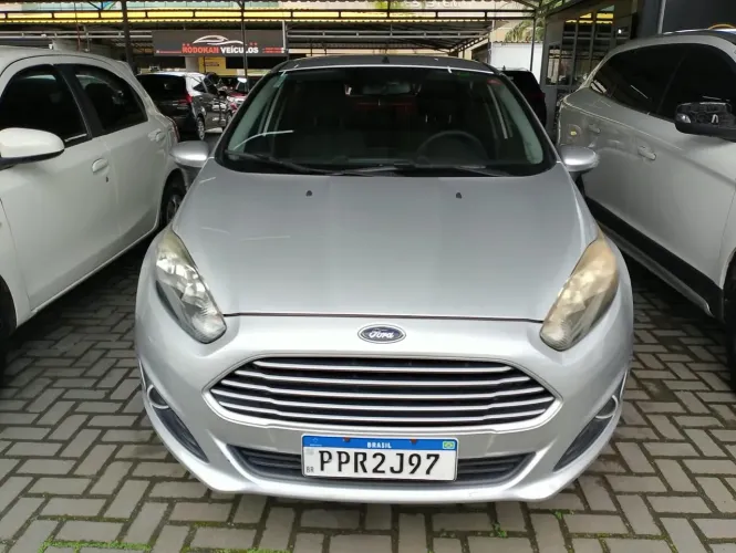 Ford Fiesta SEL 1.6 16V Flex Aut. 5P 2017