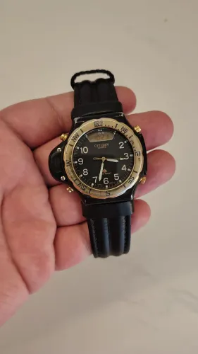 Relógio Citizen C040 Altichron (primeira geração)