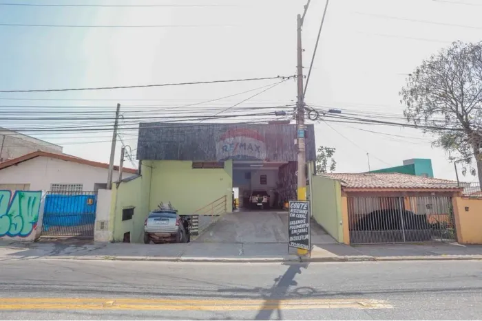 Galpão comercial à Venda ao lado da AV Armando Pannunzio, Sorocaba/SP - Ótima Localização!