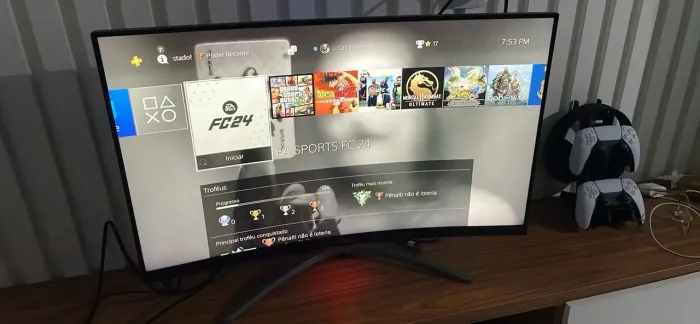 Ps4 slim