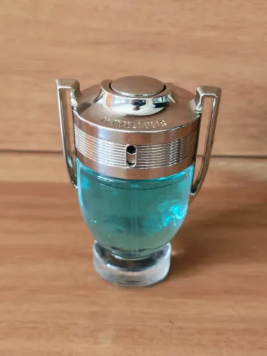 Invictus Paco Rabanne Eau de Toilette 50 ml Francês
