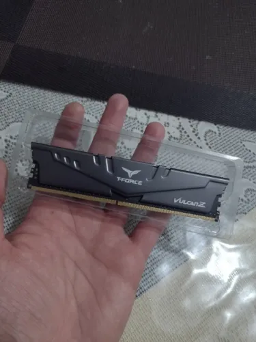 DDR4 T-FORCE VULCAN Z 8GB 3200MHZ (TEAM GROUP)