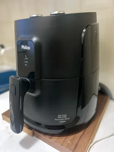 Air Fryer Philco 4,4L Cesto Quadrado 1500W PFR15PG