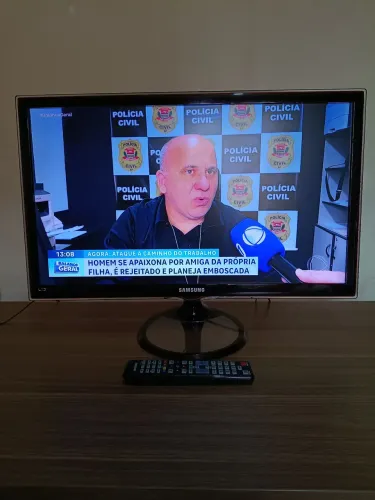 Monitor TV Samsung 27" Full HD 