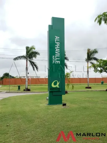 Terreno em Condomínio Alphaville Catuana, plano, área de lazer completa, 460m².