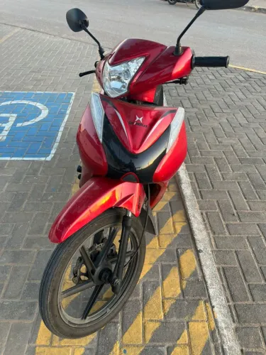 Shineray Jet 125 SS 2024 - 9.876 km - R$ 8.500<br>