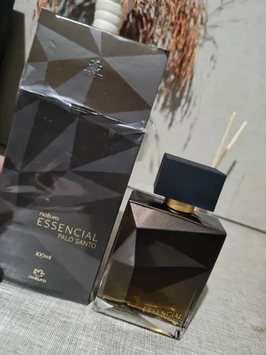 Perfume essencial 