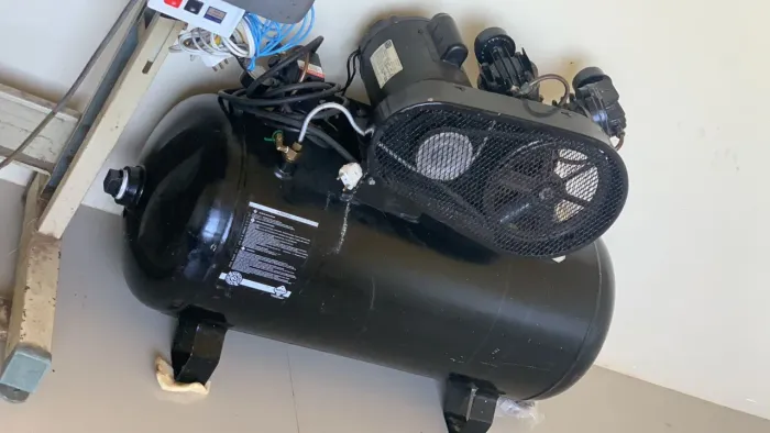 Compressor pressure ônix pro 100L 