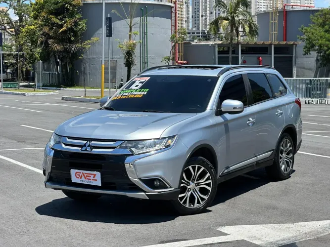 Mitsubishi Outlander 2.0 16V 160cv Aut. 2016