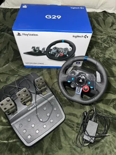 Simulador volante gamer logitech g29 Driving Force para PS5, PS4, PS3 e PC