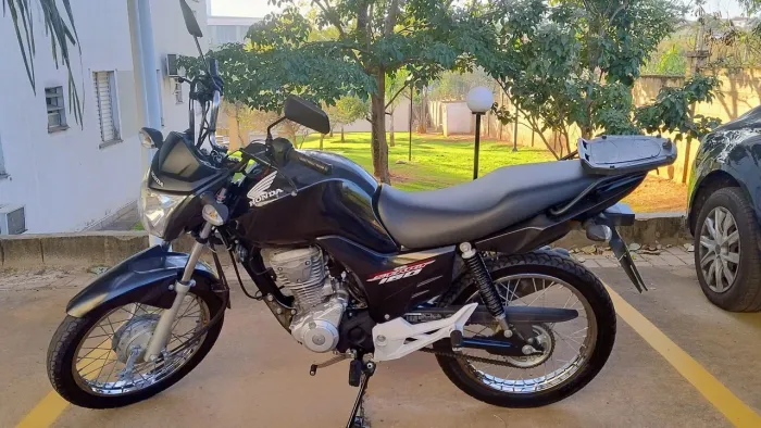 Vende-se CG Start 160