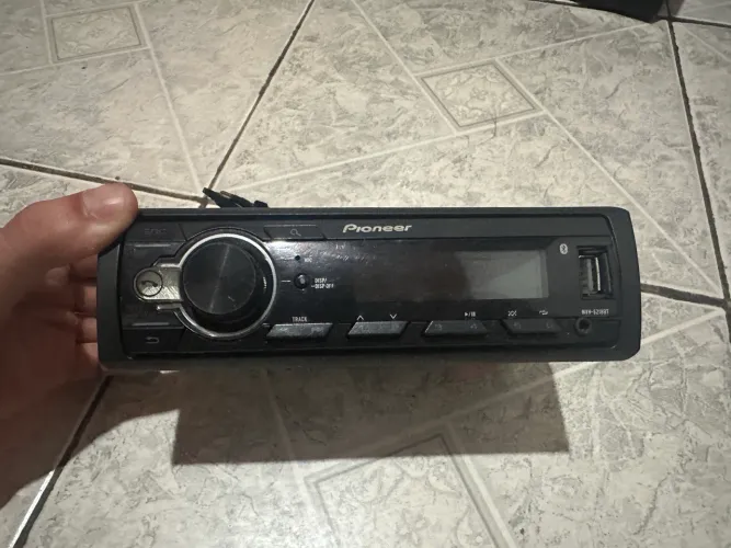 Som Pionner Bluetooth