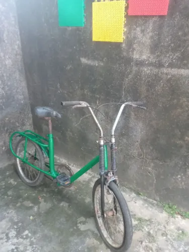 Bicicleta antiga.