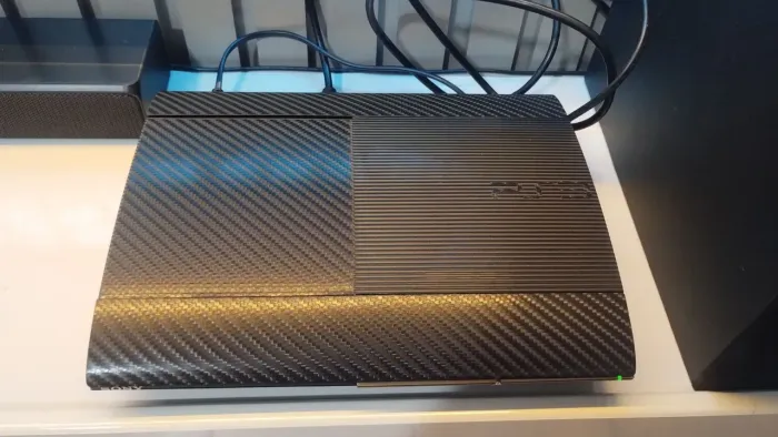 Playstation 3 super slim bloqueado impecável